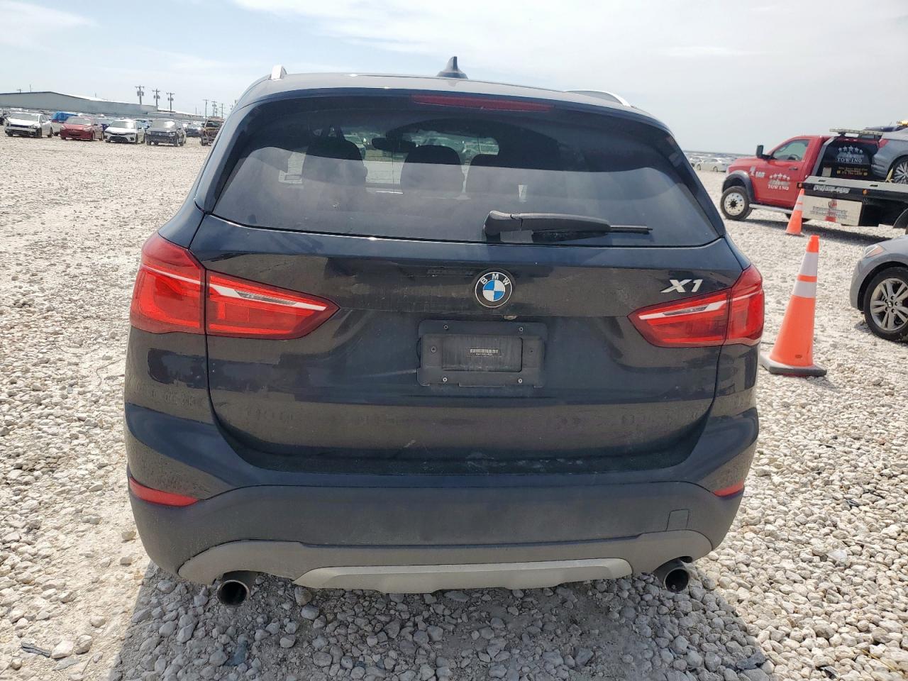2018 BMW X1 Sdrive28I VIN: WBXHU7C30J5H42222 Lot: 57150915