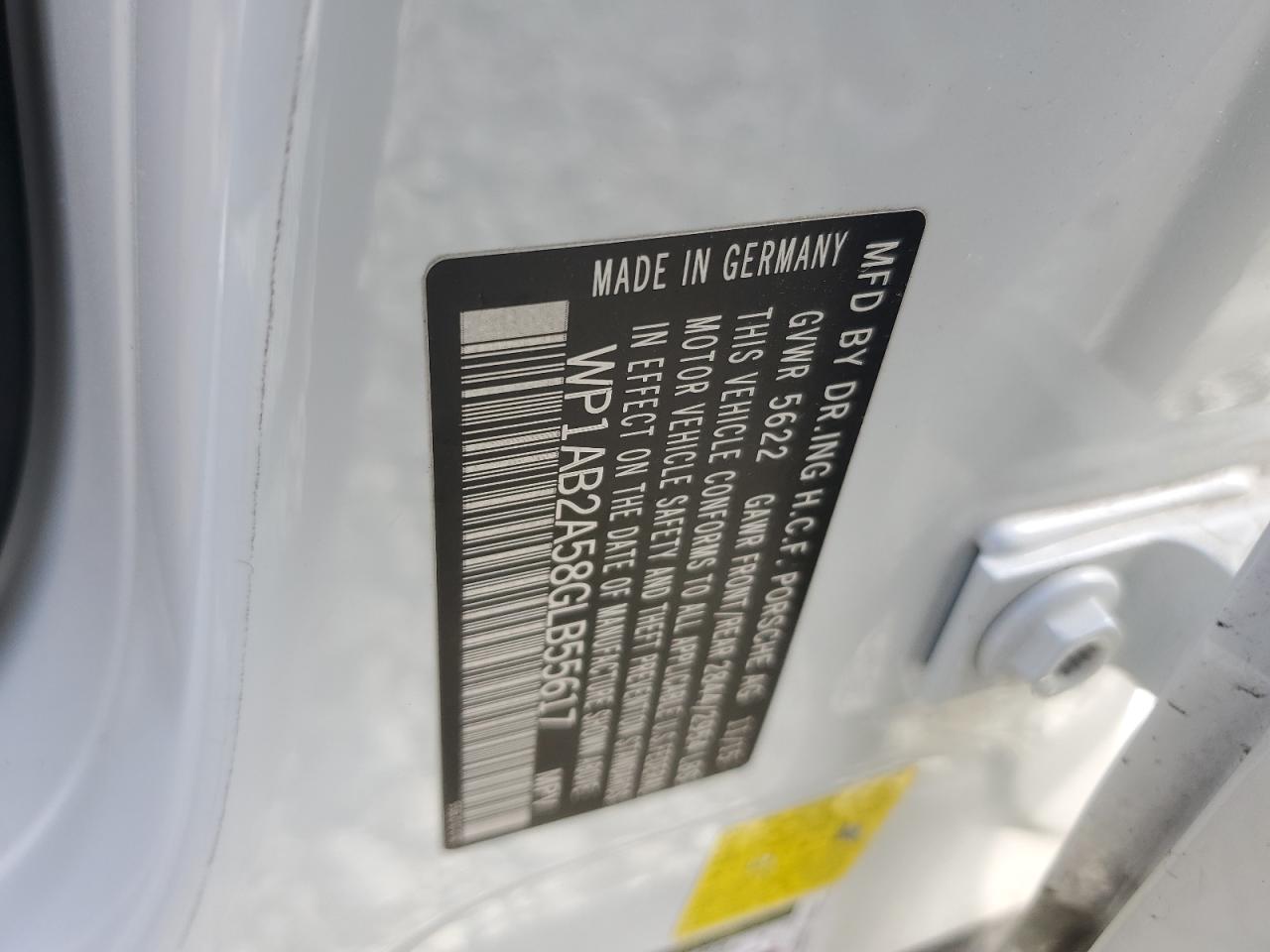 2016 Porsche Macan S VIN: WP1AB2A58GLB55617 Lot: 55766995