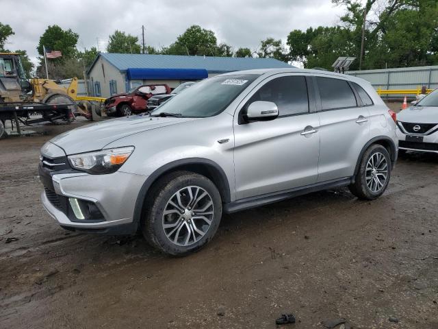  MITSUBISHI OUTLANDER 2019 Srebrny