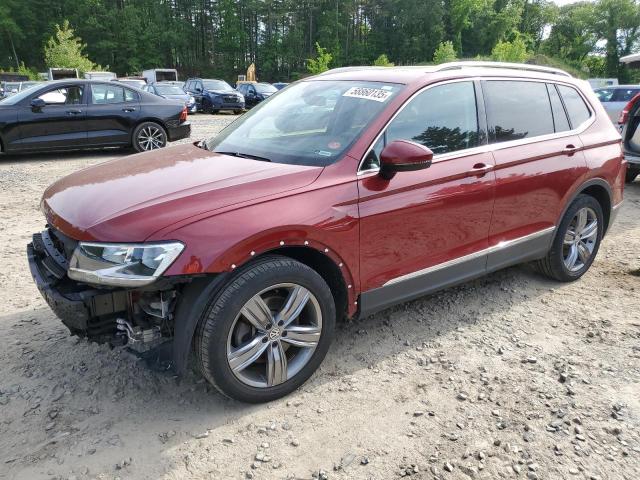  VOLKSWAGEN TIGUAN 2020 Красный