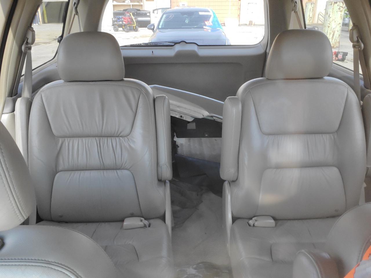 2002 Honda Odyssey Exl VIN: 5FNRL18922B020150 Lot: 57153035