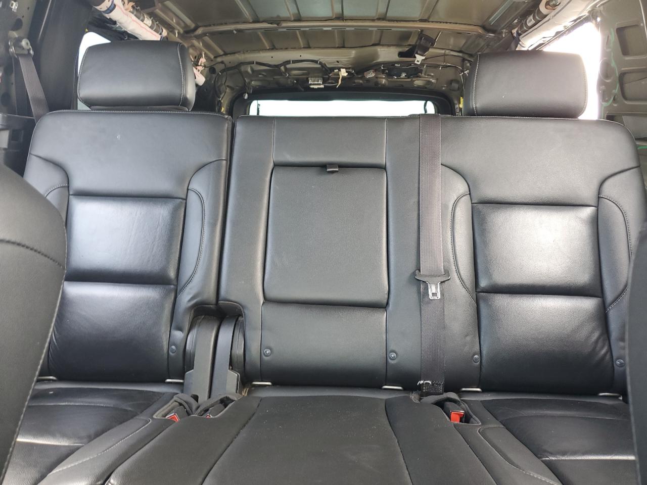 2016 Chevrolet Suburban C1500 Lt VIN: 1GNSCHKC1GR483131 Lot: 56422465