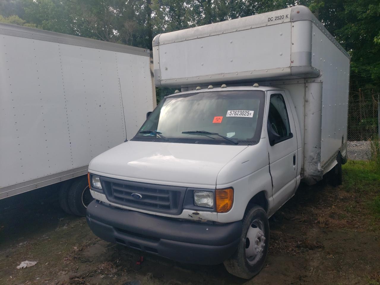2007 Ford Econoline E450 Super Duty Cutaway Van продається в Seaford, DE - Side