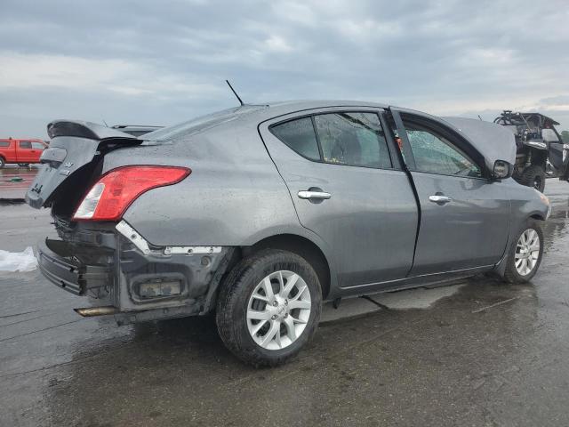  NISSAN VERSA 2017 Gray