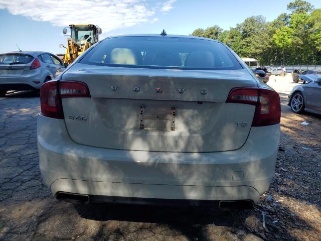  VOLVO S60 2016 White