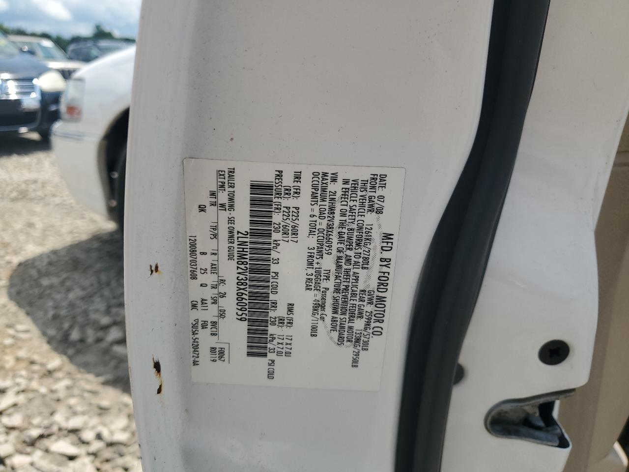 2008 Lincoln Town Car Signature Limited VIN: 2LNHM82V38X660959 Lot: 57168355