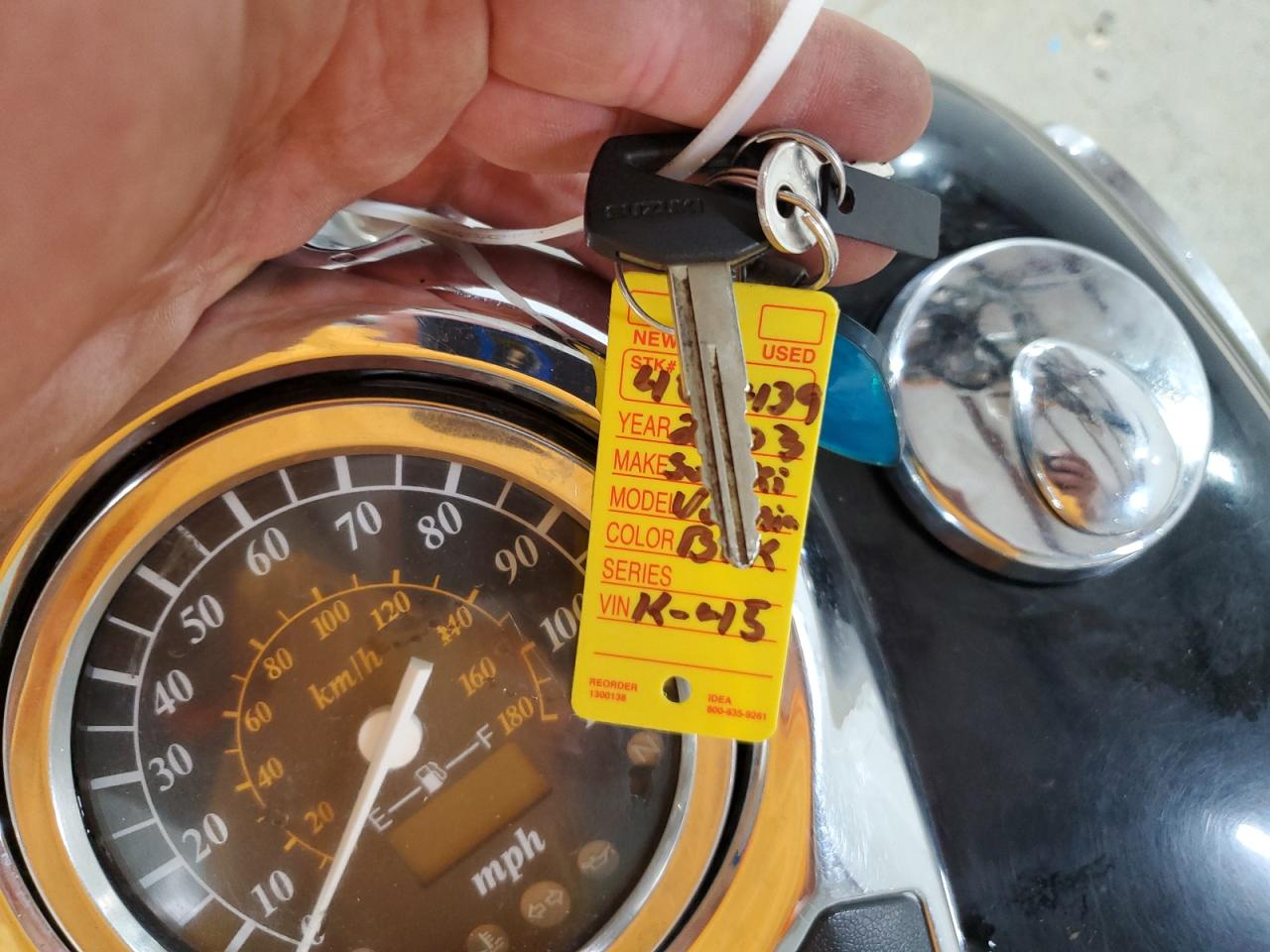 2003 Suzuki Vl800 VIN: JS1VS54A832108384 Lot: 55687045