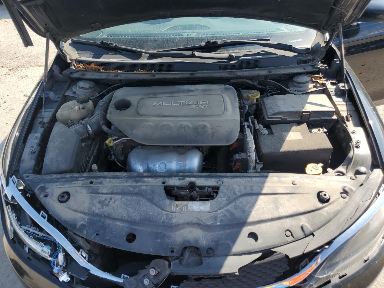 2016 Chrysler 200 Limited VIN: 1C3CCCAB7GN125570 Lot: 56677905