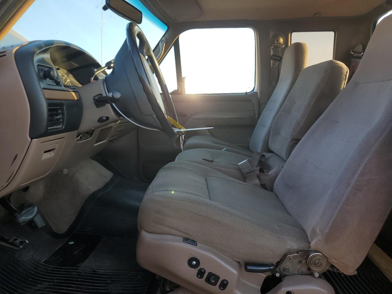 1994 Ford F150 VIN: 1FTEX15N8RKA78023 Lot: 55765645
