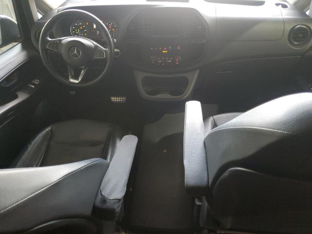  MERCEDES-BENZ METRIS 2017 Czarny