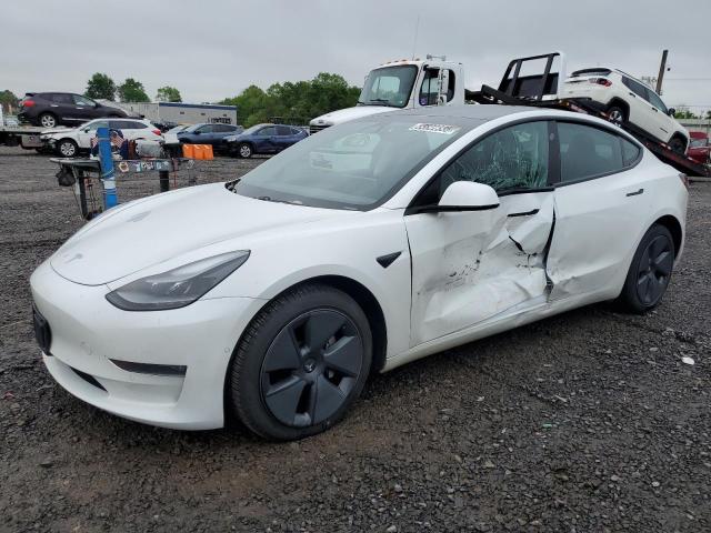 TESLA MODEL 3 2021