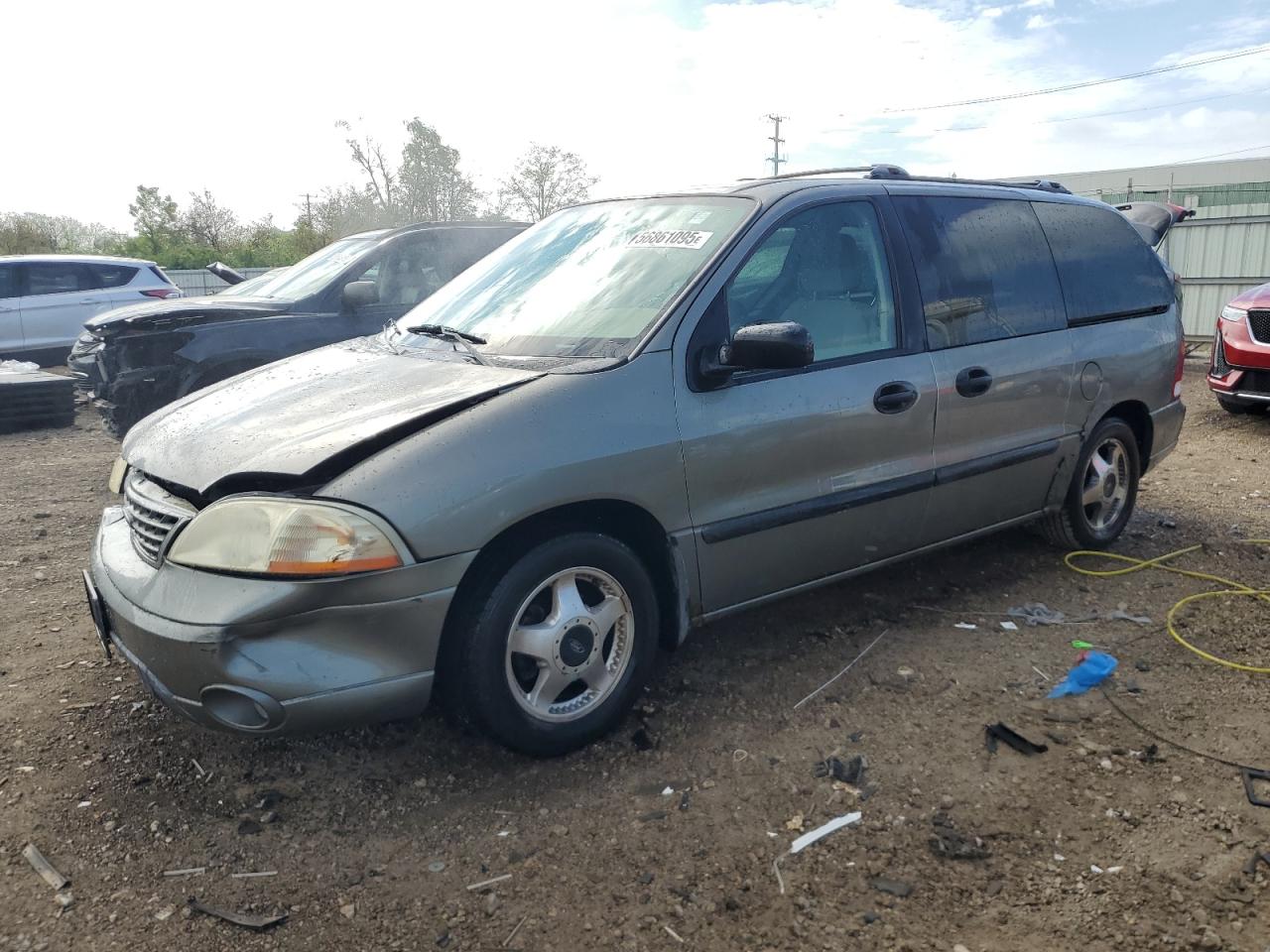 2003 Ford Windstar Lx for Sale in Chicago Heights, IL - Front End
