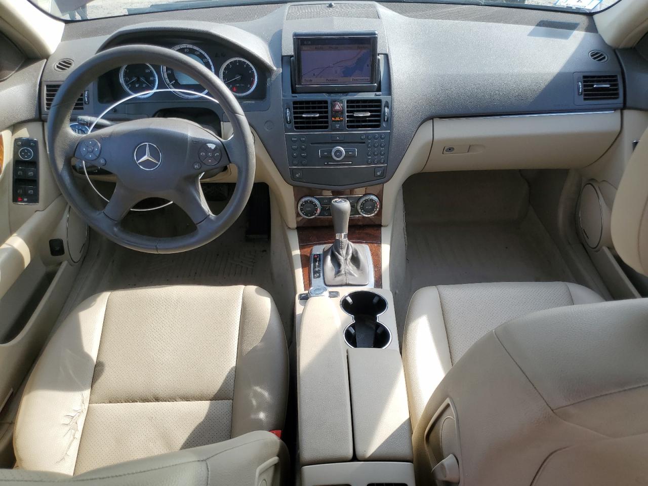 2009 Mercedes-Benz C 300 4Matic VIN: WDDGF81X49F240661 Lot: 56900335
