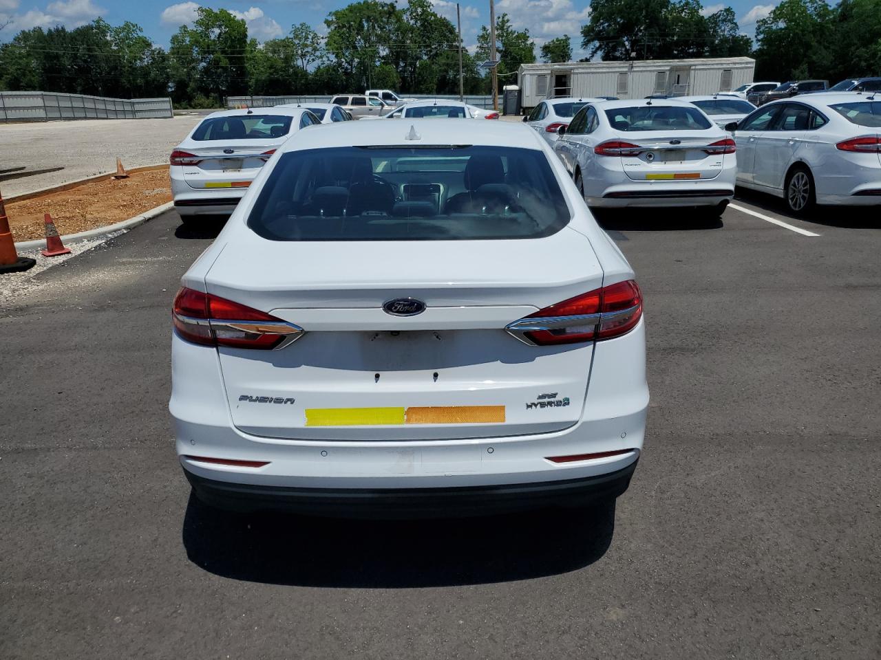 2019 Ford Fusion Se VIN: 3FA6P0LU4KR124852 Lot: 54035935