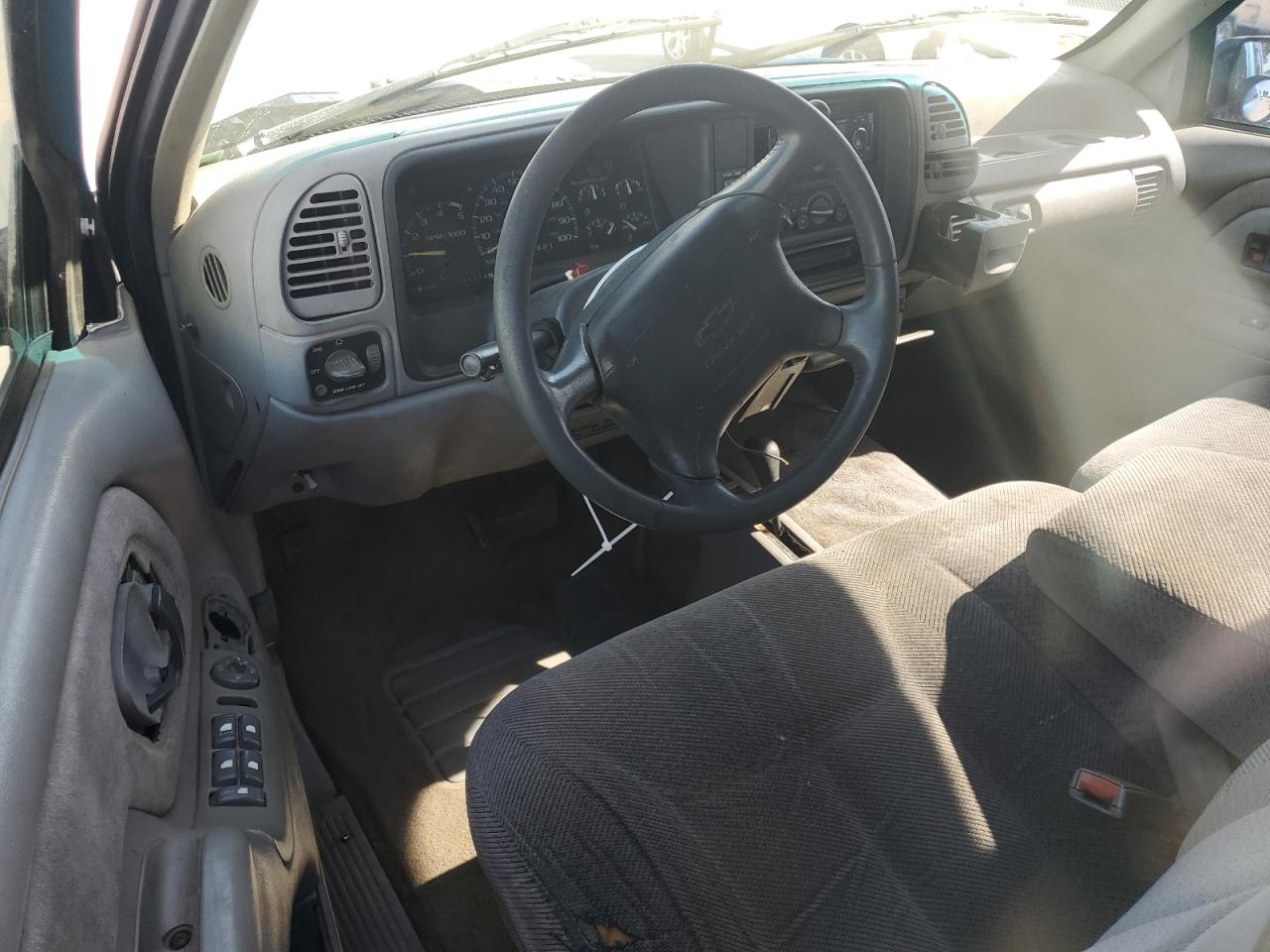 1995 Chevrolet Gmt-400 K1500 VIN: 1GCEK19K8SE267810 Lot: 57310745
