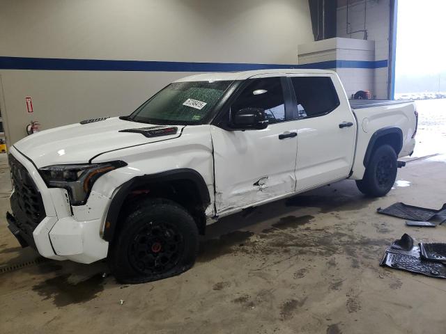 TOYOTA TUNDRA CRE 2024