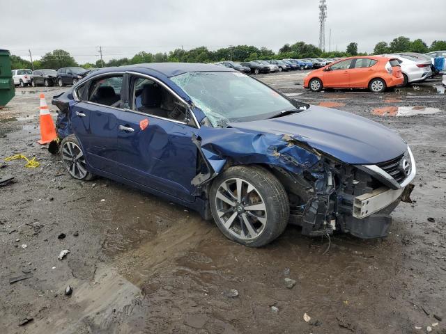  NISSAN ALTIMA 2017 Granatowy