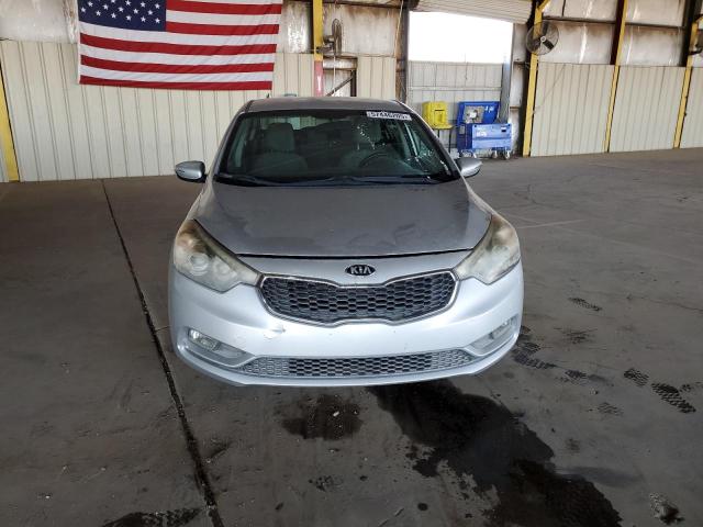 Sedans KIA FORTE 2015 Srebrny