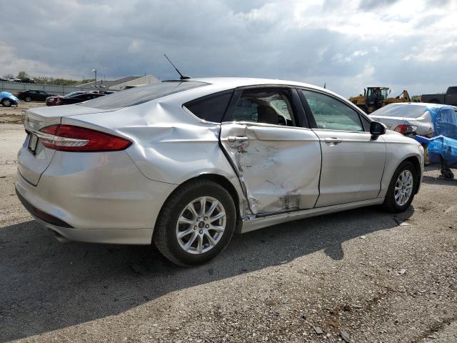  FORD FUSION 2018 Silver