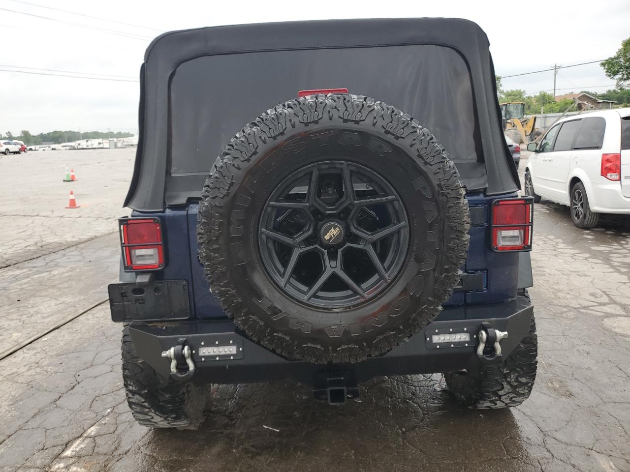 2013 Jeep Wrangler Unlimited Sport VIN: 1C4BJWDGXDL521666 Lot: 57277255