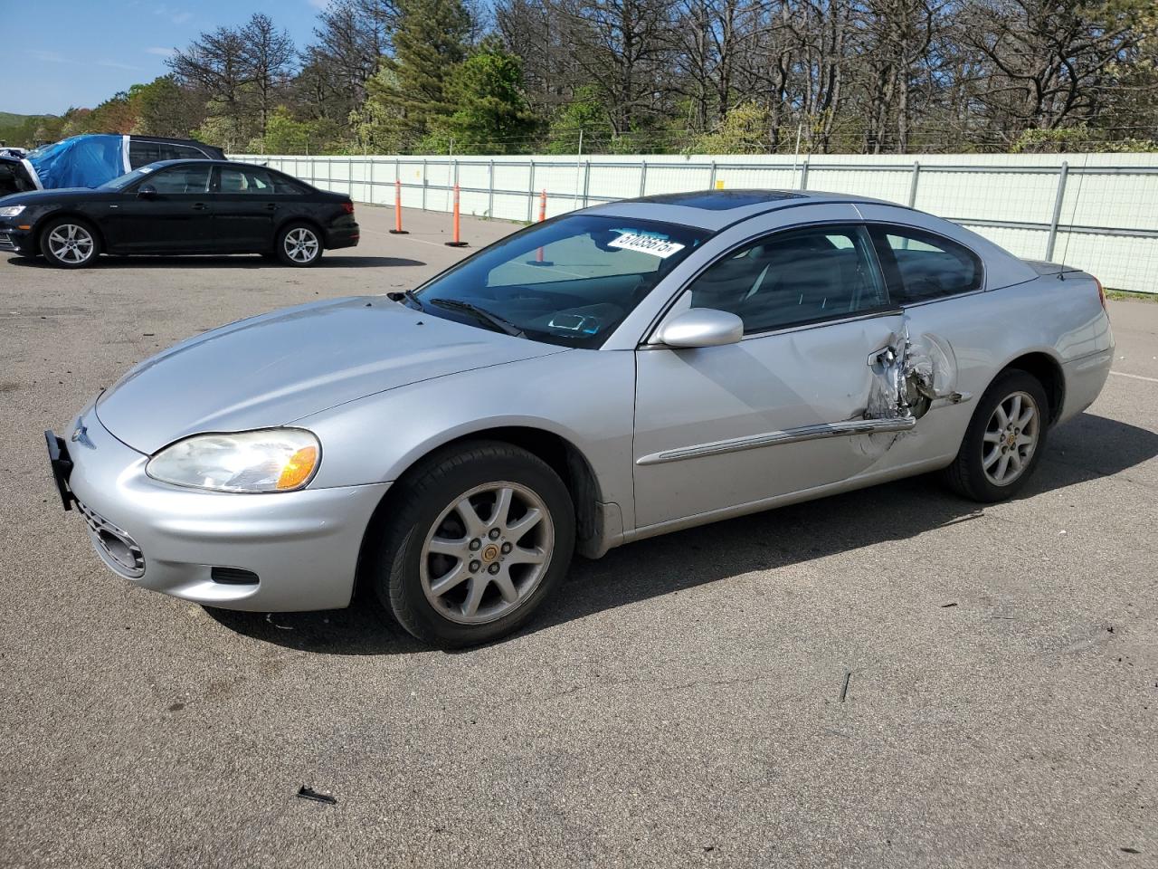 2002 Chrysler Sebring Lxi zu verkaufen in Brookhaven, NY - Side