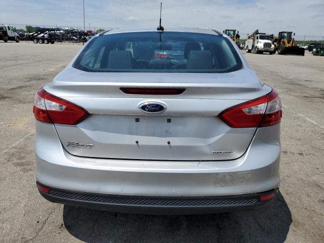  FORD FOCUS 2014 Серебристый