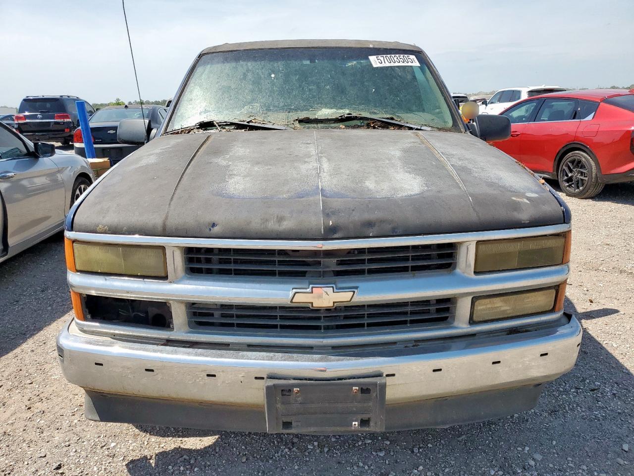 1998 Chevrolet Tahoe C1500 VIN: 1GNEC13R7WJ337515 Lot: 57003505