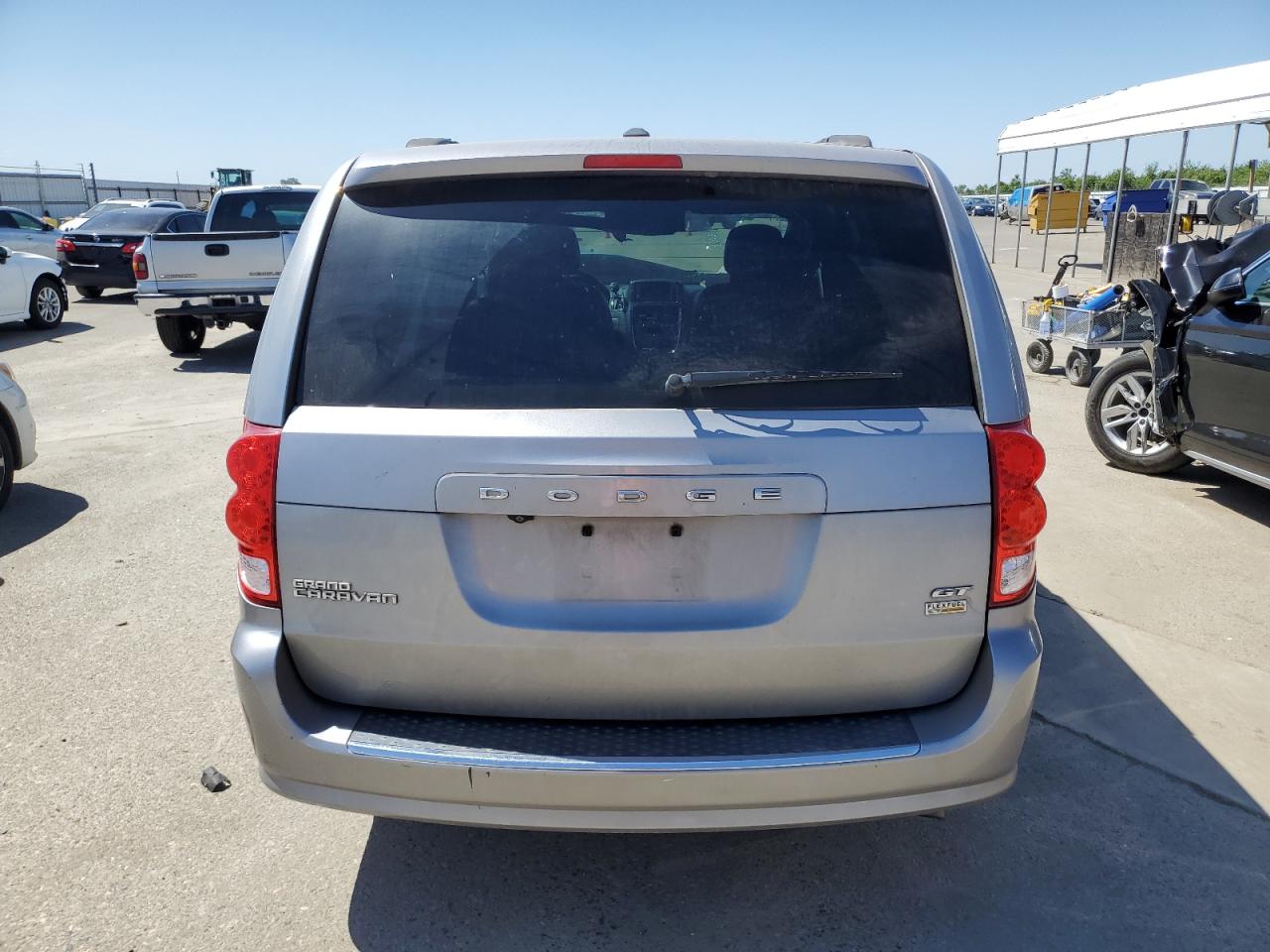 2018 Dodge Grand Caravan Gt VIN: 2C4RDGEG2JR335844 Lot: 56764915