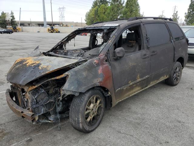 2005 Toyota Sienna Xle