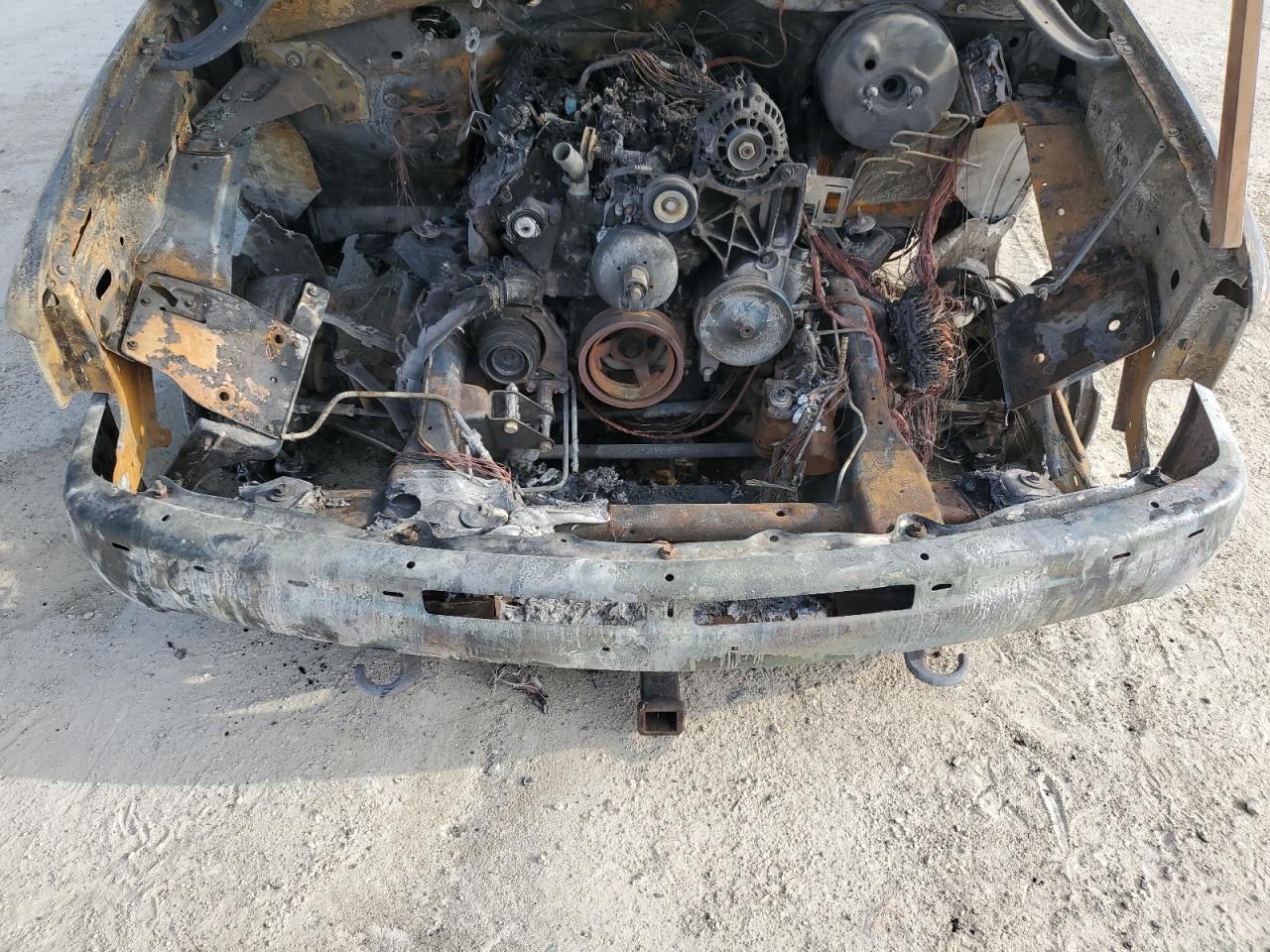 2002 Chevrolet Silverado K1500 VIN: 1GCEK19T62E139297 Lot: 56110115