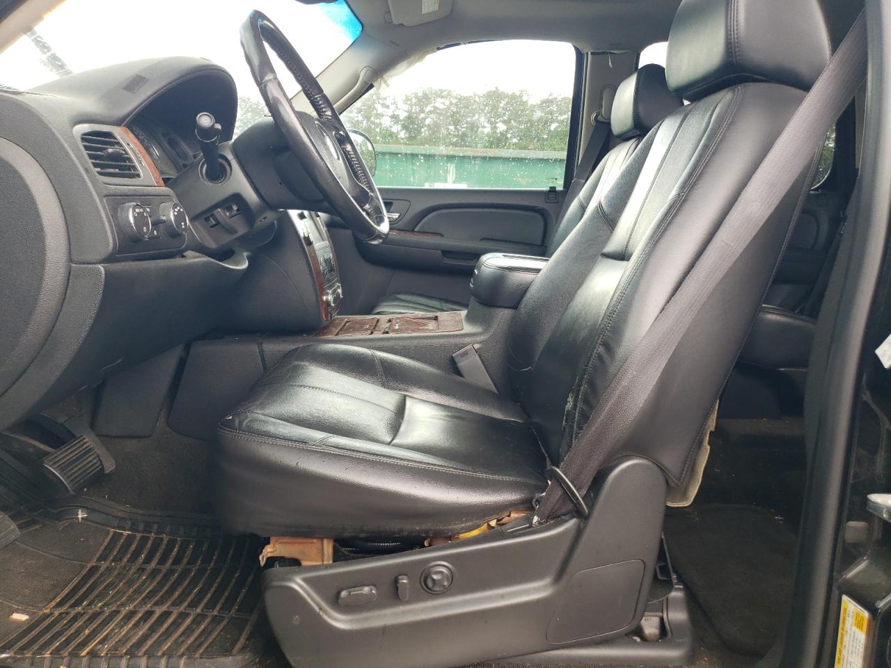 2008 Chevrolet Tahoe K1500 VIN: 1GNFK13068J106892 Lot: 56372745