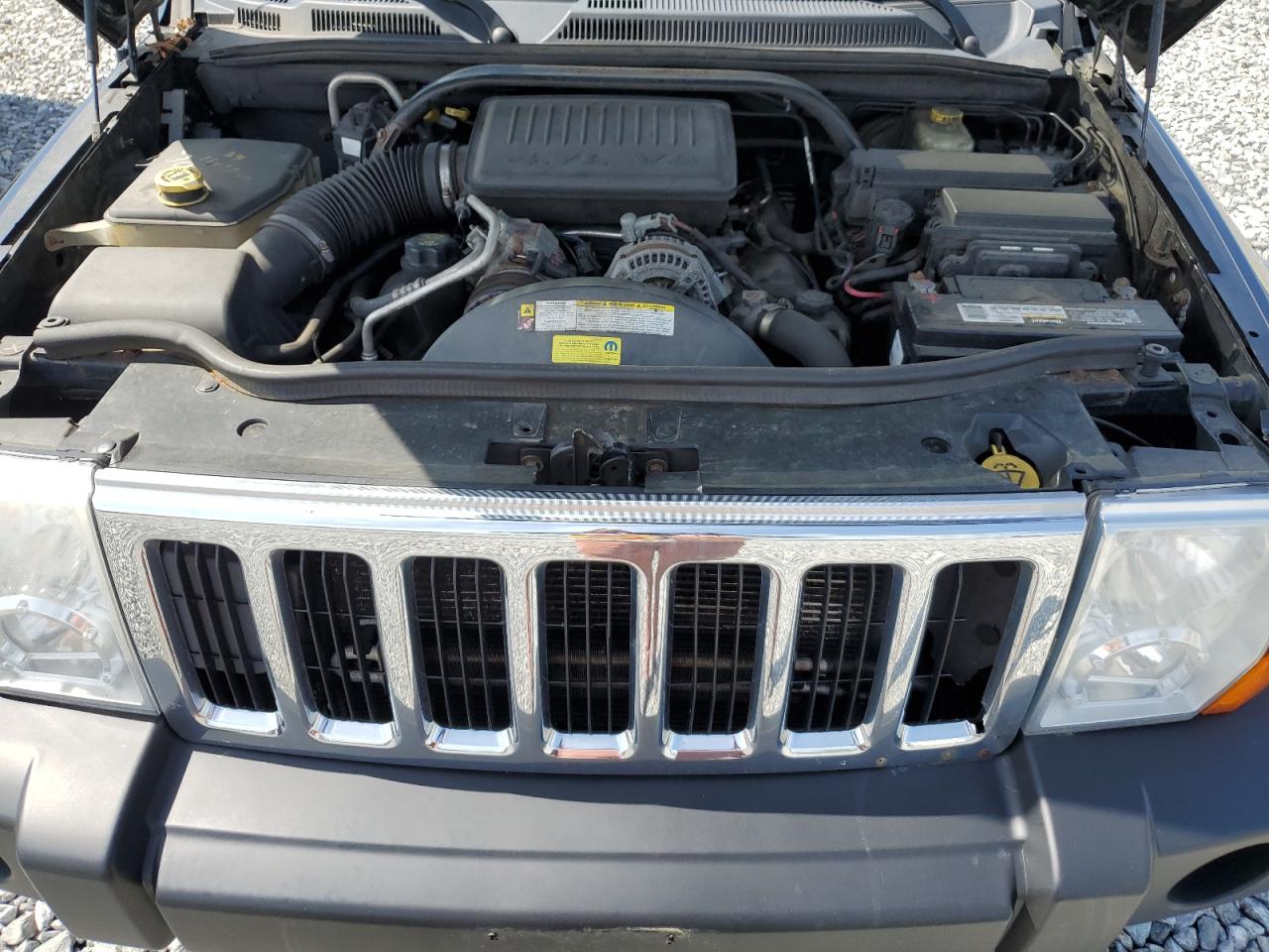 2007 Jeep Commander VIN: 1J8HG48N07C637784 Lot: 54878375