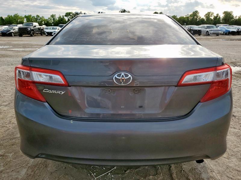  TOYOTA CAMRY 2013 Серый