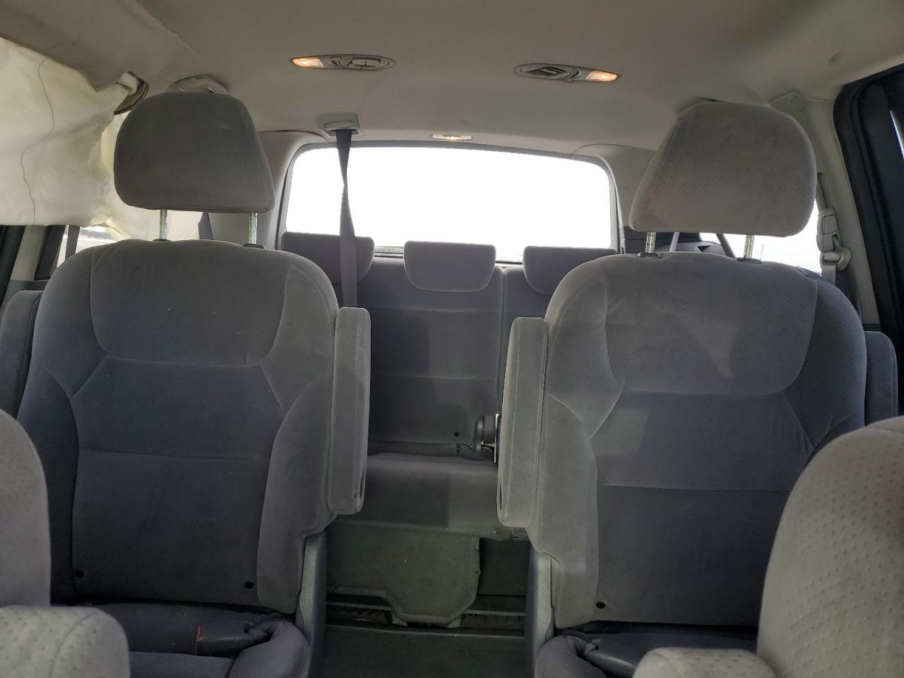2005 Honda Odyssey Lx VIN: 5FNRL38205B025351 Lot: 56209865