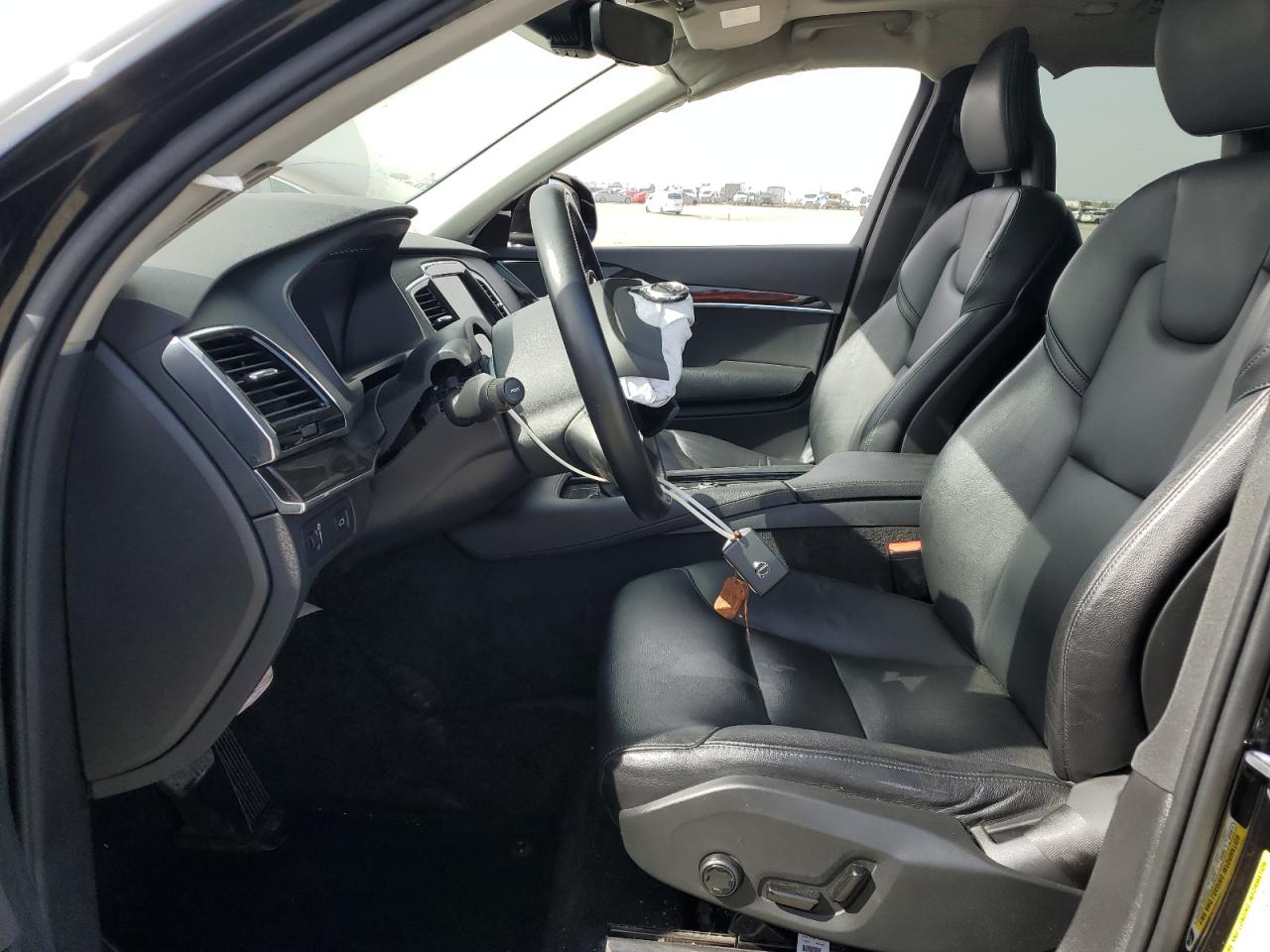 2018 Volvo Xc90 T5 VIN: YV4102CK5J1357681 Lot: 56681075
