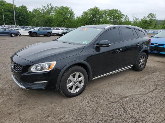 2015 Volvo V60 Cross Country Premier
