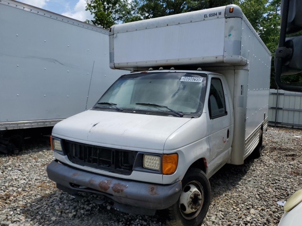 2007 Ford Econoline E450 Super Duty Cutaway Van