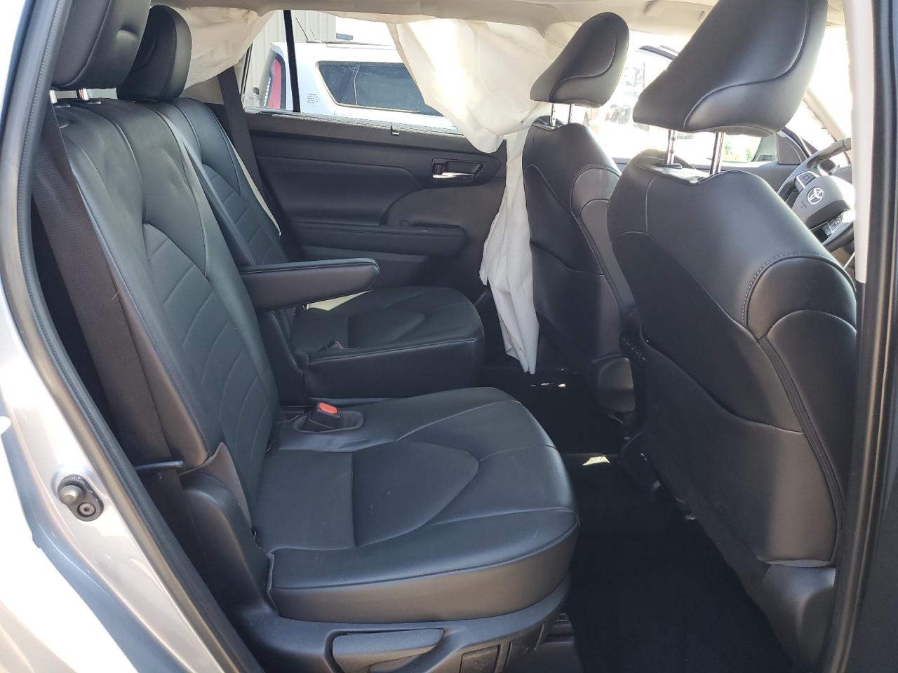 2021 Toyota Highlander Xle VIN: 5TDGZRAH3MS080667 Lot: 56936095