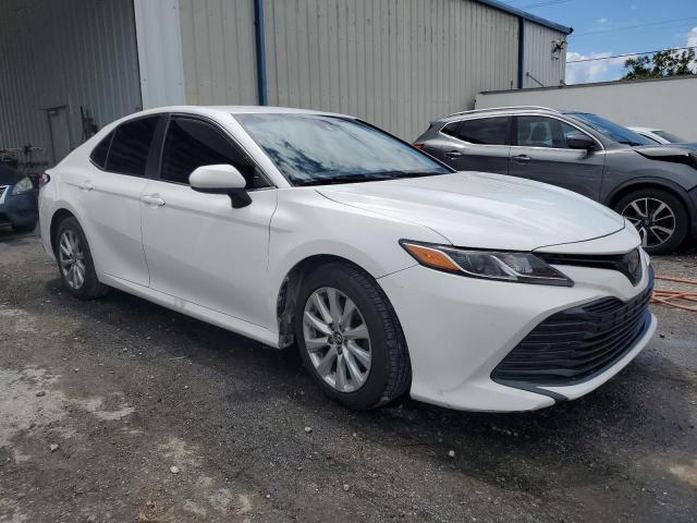  TOYOTA CAMRY 2020 Білий