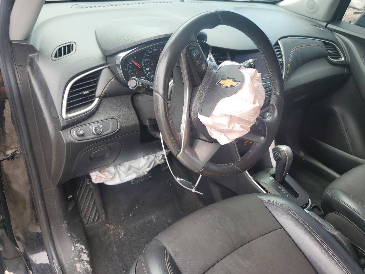 2020 Chevrolet Trax 1Lt VIN: KL7CJPSB8LB330105 Lot: 56928435