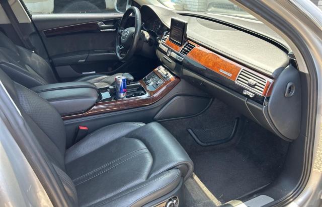 Sedans AUDI A8 2013 Silver
