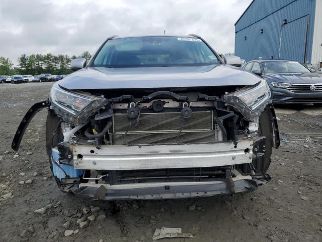  TOYOTA RAV4 2021 Серебристый