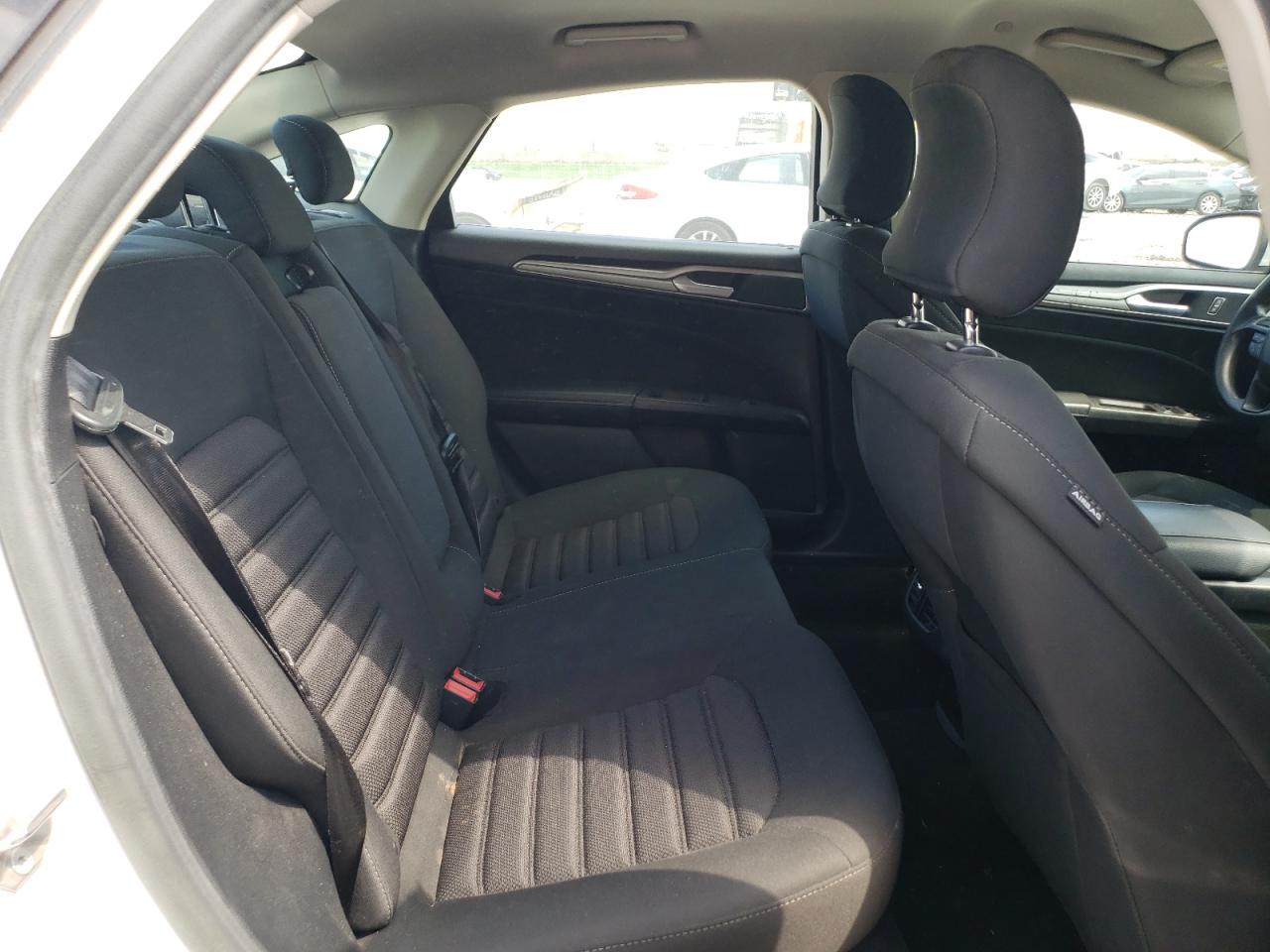 2019 Ford Fusion Se VIN: 3FA6P0LU8KR124918 Lot: 54033135