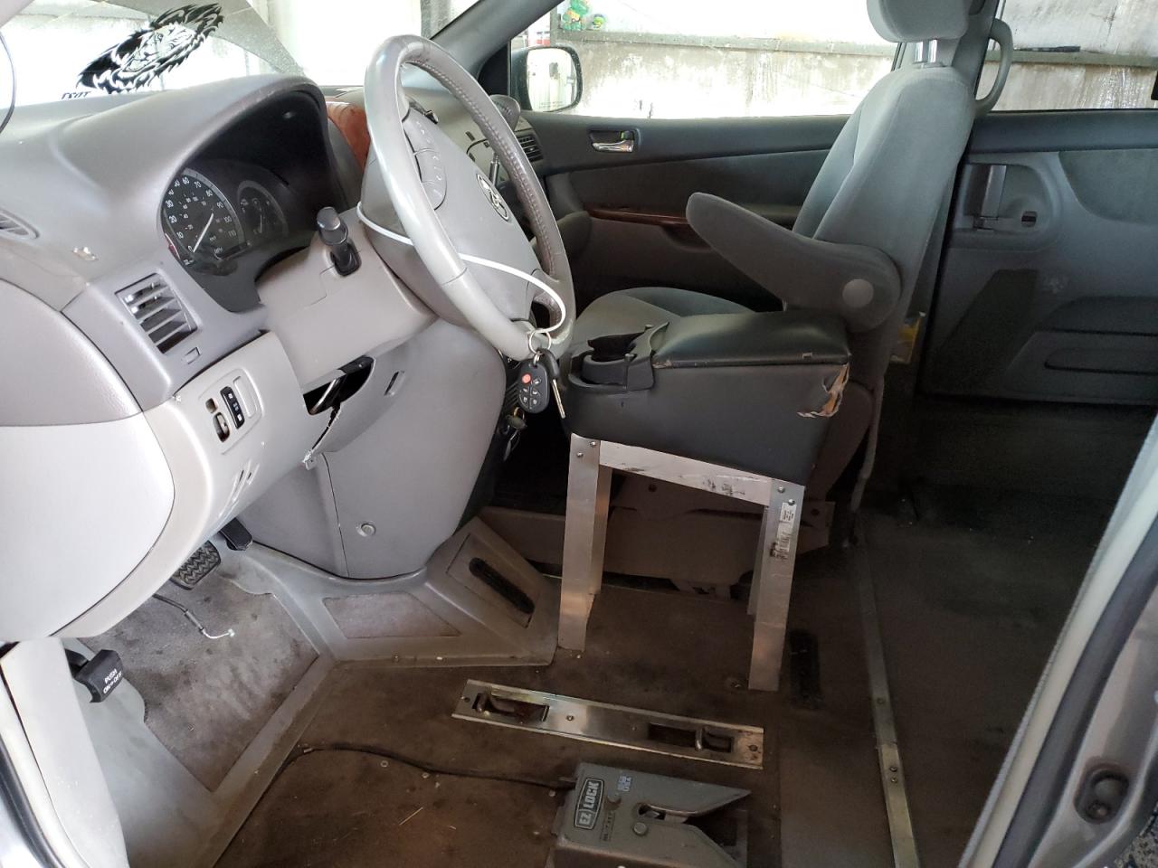 2005 Toyota Sienna Xle VIN: 5TDZA22C55S353586 Lot: 57102195
