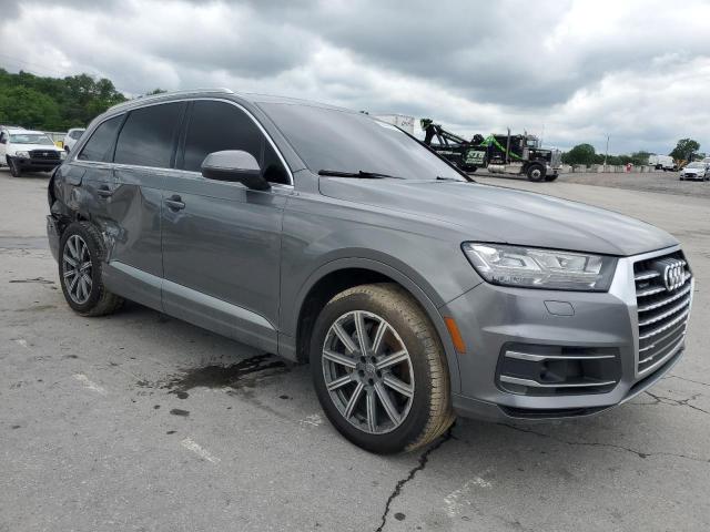 Паркетники AUDI Q7 2017 Серый