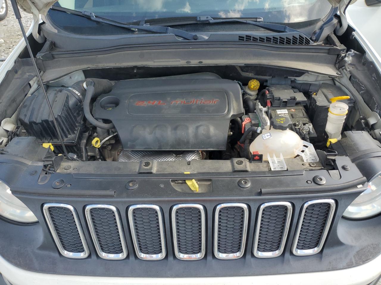 2015 Jeep Renegade Sport VIN: ZACCJBAT0FPB65055 Lot: 56693805