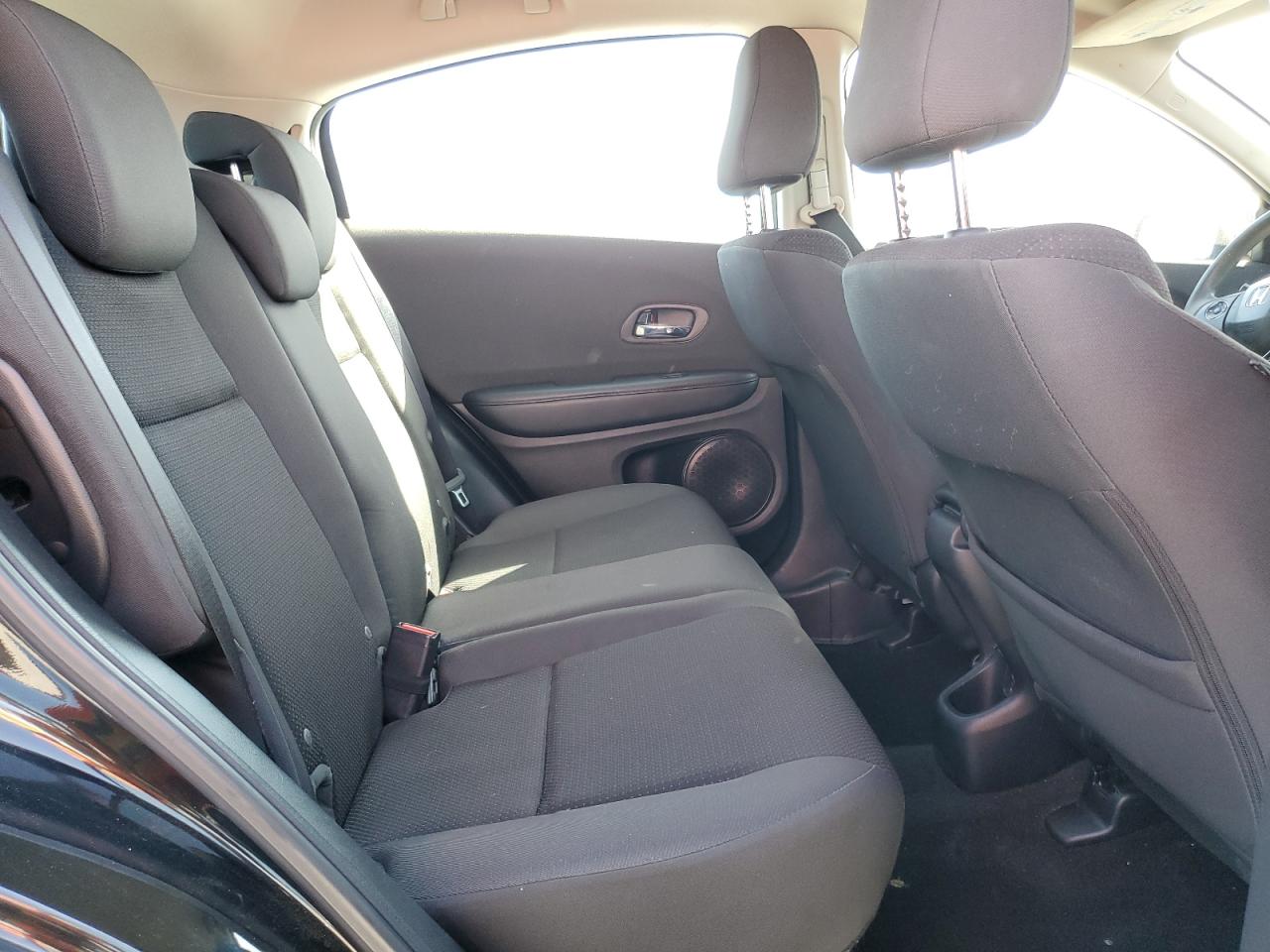 2020 Honda Hr-V Lx VIN: 3CZRU5H30LM716173 Lot: 57285725