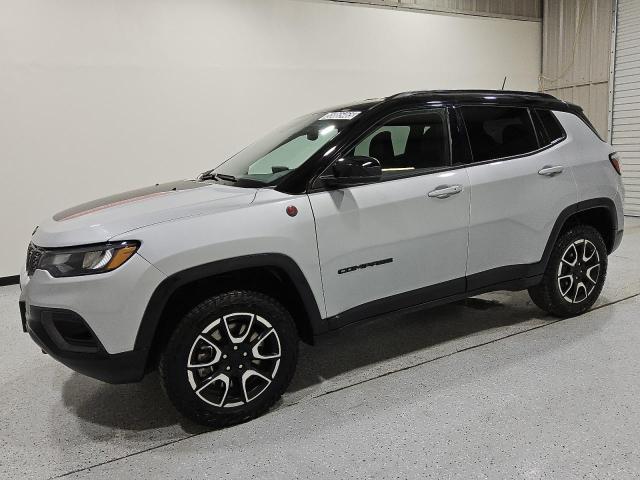  JEEP COMPASS 2024 Silver