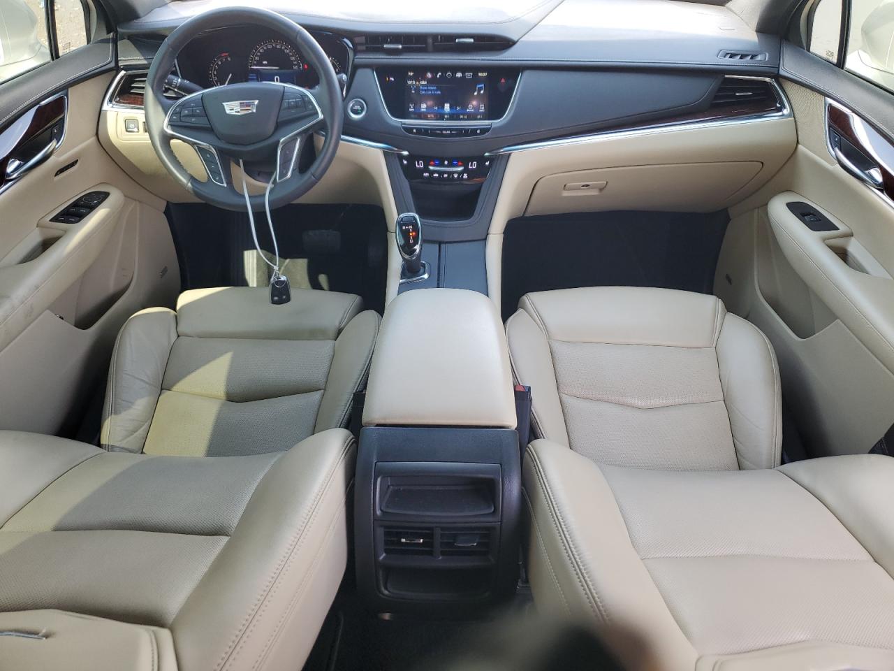 2017 Cadillac Xt5 Luxury VIN: 1GYKNBRS8HZ235385 Lot: 55817055