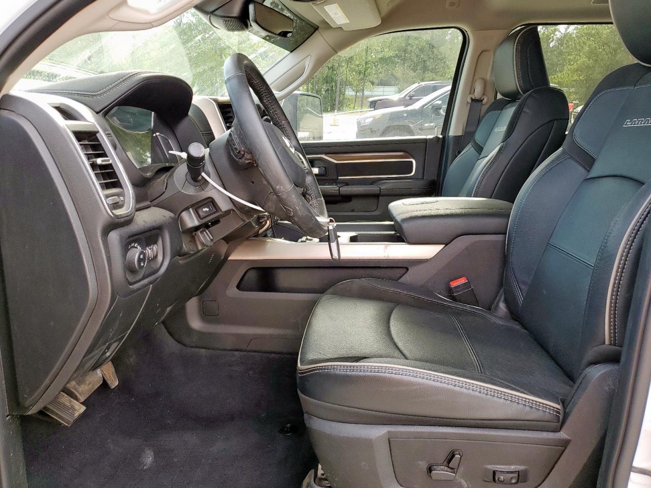 2024 Ram 3500 Laramie VIN: 3C63RRML4RG337427 Lot: 56550855